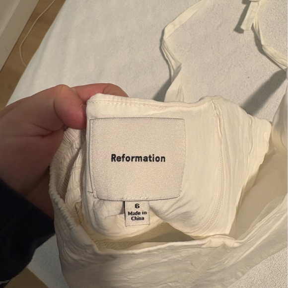 Reformation Cream Halter Top - Picture 3 of 3